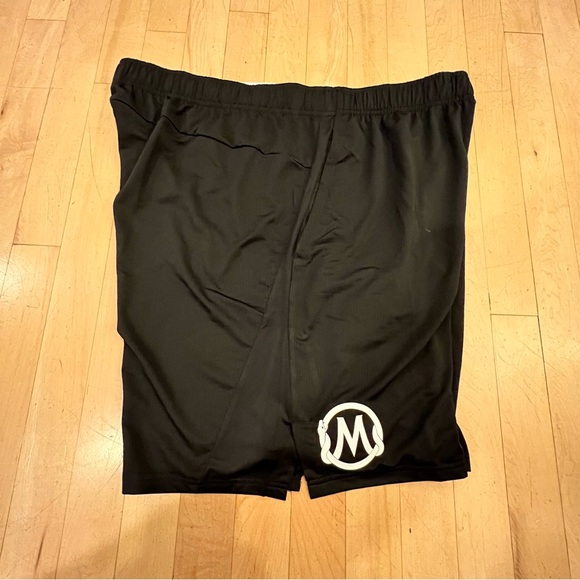 Nike Mamba Sports Academy Kobe Bryant Black Basketball Shorts Men’s size LARGE - Picture 2 of 6